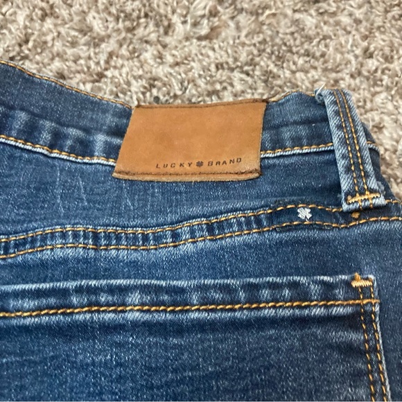 Lucky 🍀 Brand Brooklyn Skinny Jeans - Picture 2 of 10